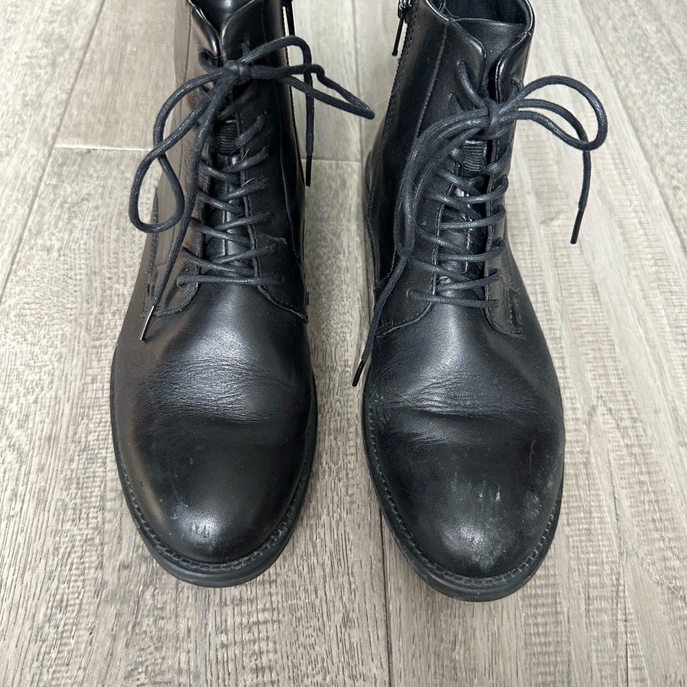 Women’s Vagabond Black Leather Ankle  Combat Boots size 38